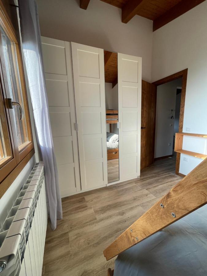 Casa De Les Escoles, Espinalbet - Alberga Castellar del Riu 外观 照片