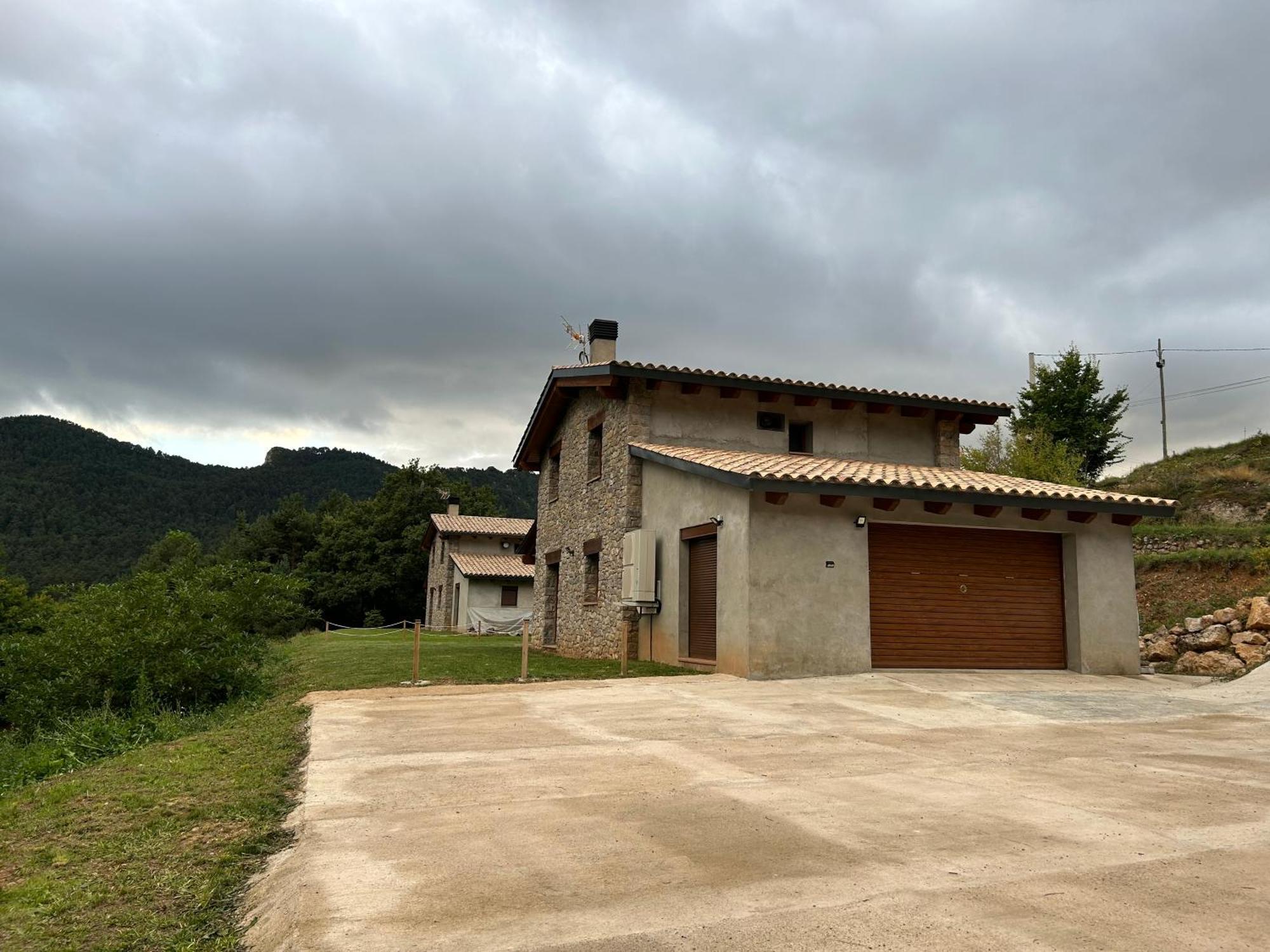 Casa De Les Escoles, Espinalbet - Alberga Castellar del Riu 外观 照片