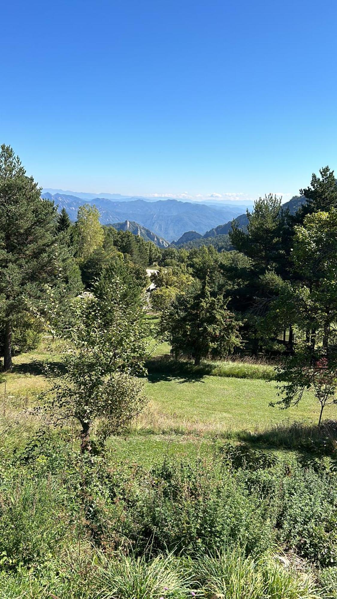 Casa De Les Escoles, Espinalbet - Alberga Castellar del Riu 外观 照片